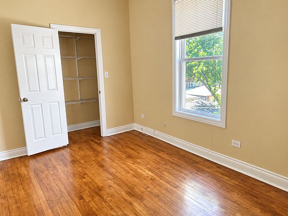 5th image of 3902 W Belden Ave #2