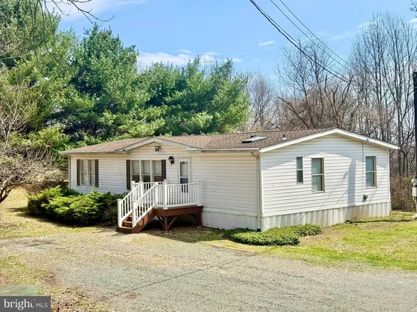 746 Sawmill Rd, Boyertown, PA 19512