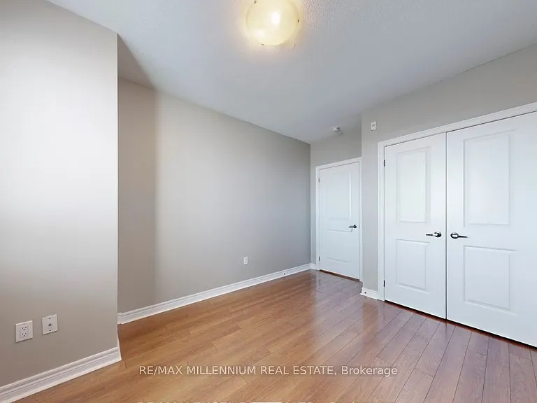 7400 Markham Rd #618 — Photo 10