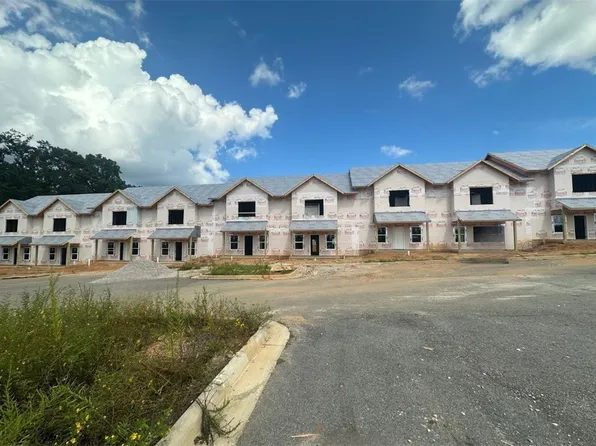 3260 Academy Dr #508, Opelika, AL 36801