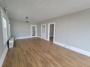 432 6th Ave #1, Troy, NY 12182