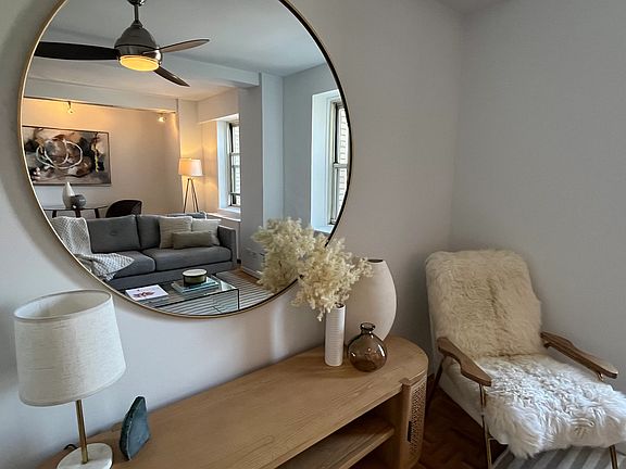4th image of 111 Hicks St APT 15J