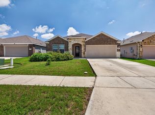 428 Agave Flats Dr, New Braunfels, TX 78130