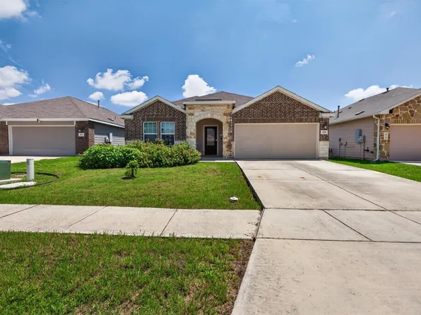 428 Agave Flats Dr, New Braunfels, TX 78130