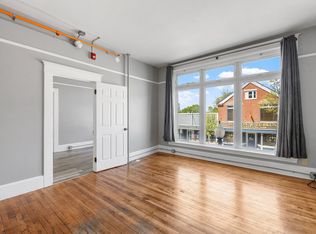 28 N Main St #2, Rochester, NH 03867