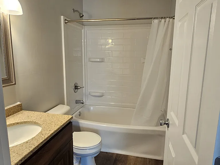 3795 Creek Hill Dr #7 — Photo 10