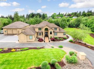 14801 SE Crosscreek Ct, Damascus, OR 97089