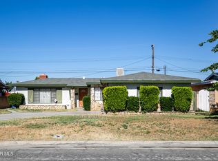 43835 2nd St E, Lancaster, CA 93535