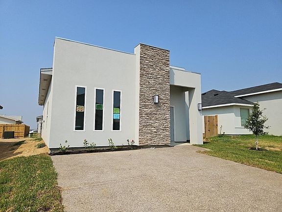 2nd image of 2305 Durazno Ct