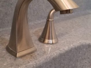 2253 E Raynell St, Springfield, MO 65804