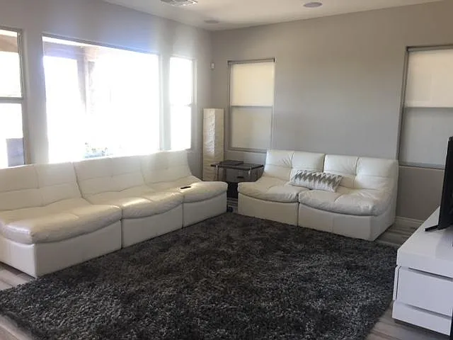 4649 E Daley Ln — Photo 16
