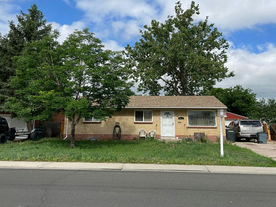 1st image of 827 S 3rd Ave