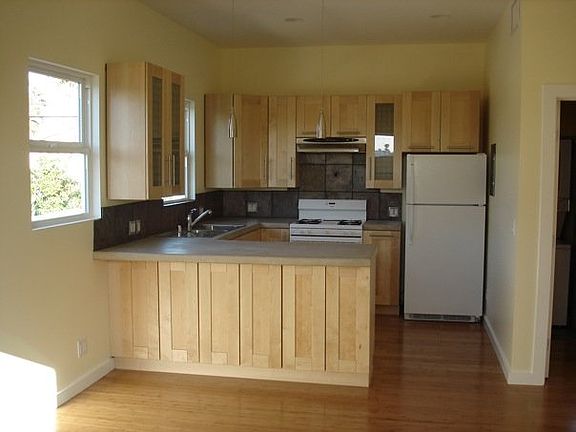 4th image of 719 Milwood Ave