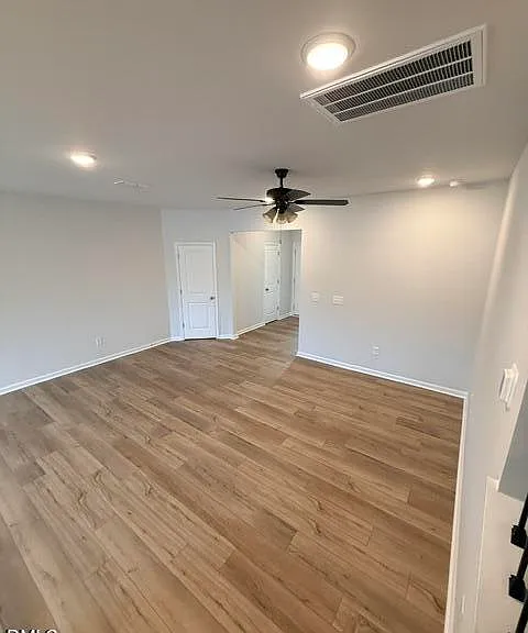 204 Broomside Ave — Photo 27