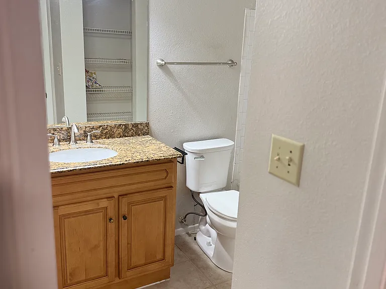 224 Afton Sq #301 — Photo 11