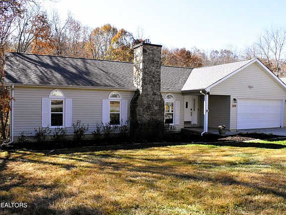2nd image of 238 Snead Dr