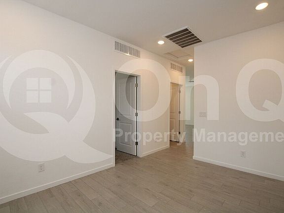 5th image of 6765 W Southgate Ave