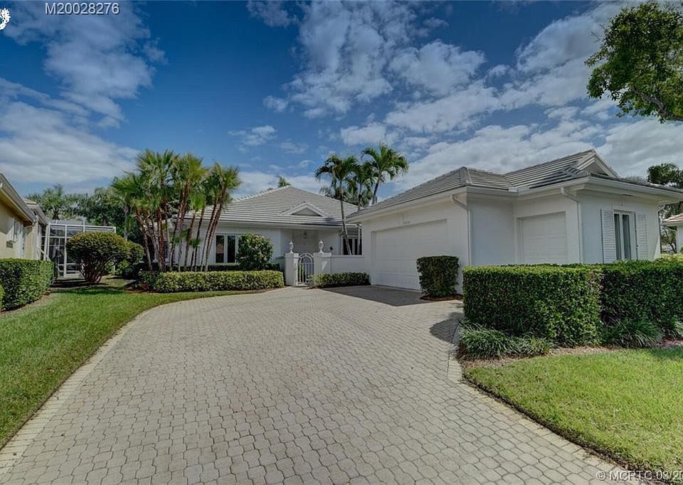 1st image of 2533 SW Manor Hill Dr