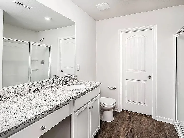 2330 Transatlantic Ave — Photo 7