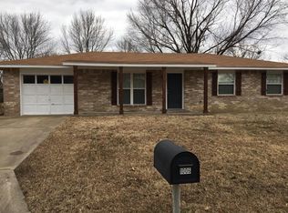 1006 Walnut St, Claremore, OK 74017