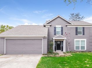 2314 Parkview Dr, Pearland, TX 77581