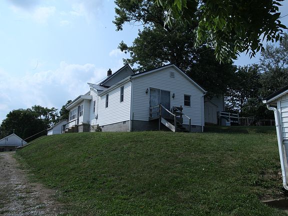 5th image of 102 S Pomeroy Ave