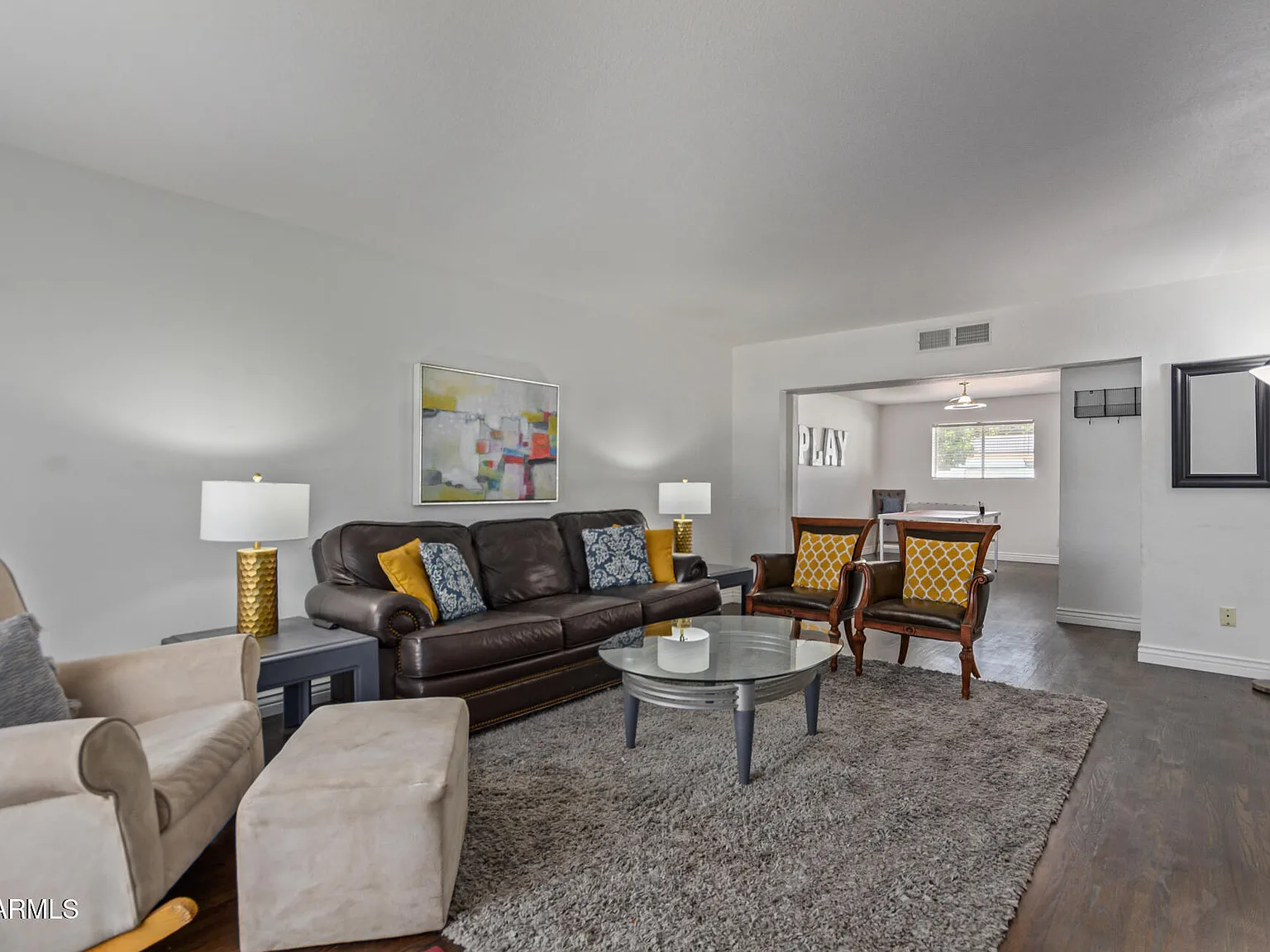 3 bed, 2.0 bath, 1781 sqft, $2,900 — Photo 4