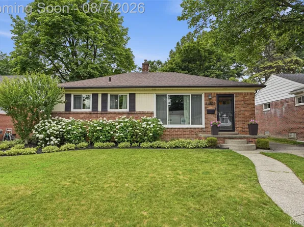 1132 Hickory Ave, Royal Oak, MI 48073