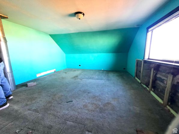 75 N Meadow Ln, La Sal, UT 84530