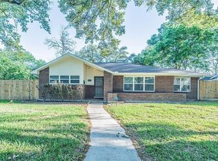 6003 De Moss Dr, Houston, TX 77081