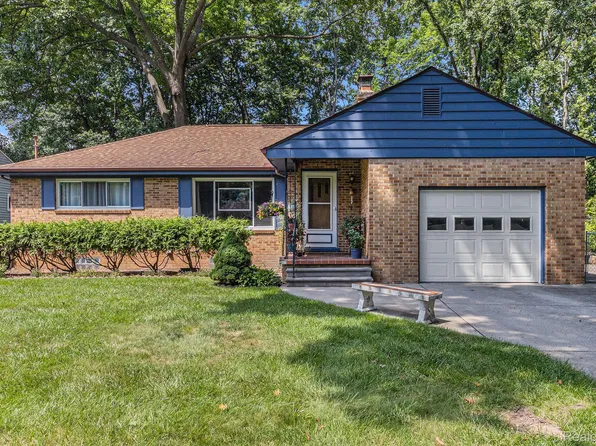 3285 Lynne Ave, Flint, MI 48506