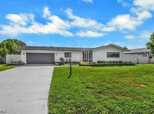 5313 Bayview Ct, Cape Coral, FL 33904