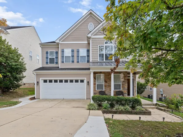 3210 Groveshire Dr, Raleigh, NC 27616