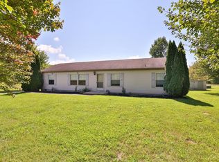 610 Francis Rd, Felicity, OH 45120