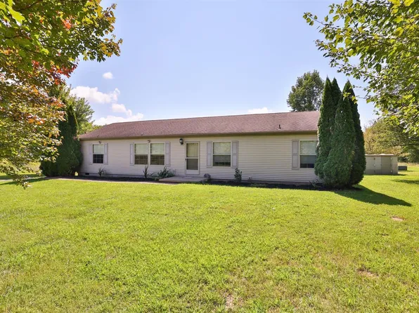 610 Francis Rd, Felicity, OH 45120