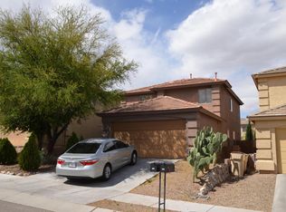 698 W Ash Ridge Dr, Green Valley, AZ 85614