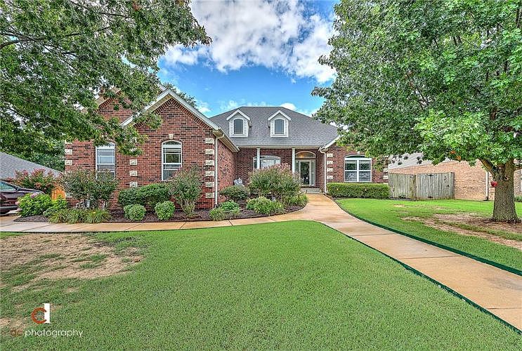 1st image of 2606 Cortney Cir