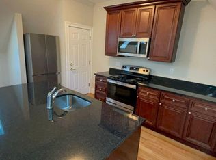 469 Medford St #3, Somerville, MA 02145