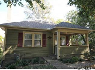 226 Sulphur Springs Rd, Asheville, NC 28806