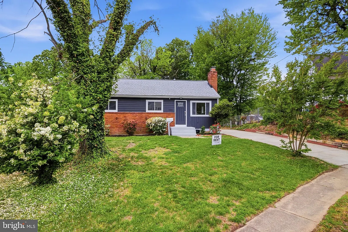 Building Photo - 13206 Staggs Ct
