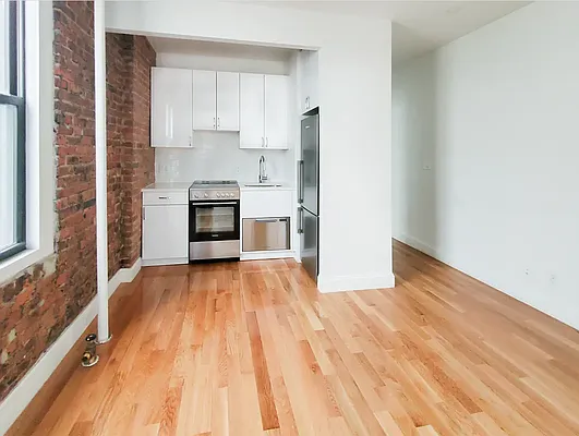 Rented by Brighton Management | media 3