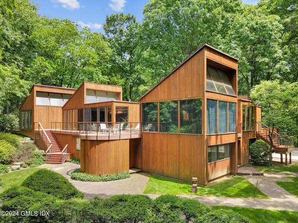 66 Sumner Rd, Greenwich, CT 06831