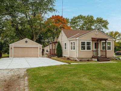 4451 South 51st STREET, Greenfield, WI, 53220