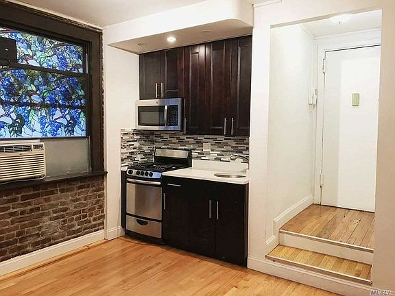 2nd image of 2168 35th St APT 1E