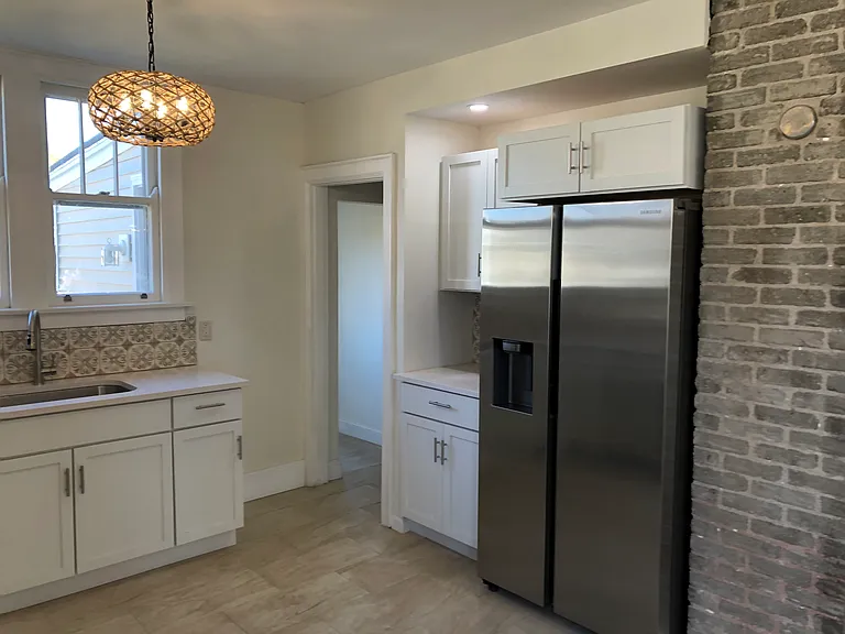 301 Ludford St — Photo 8