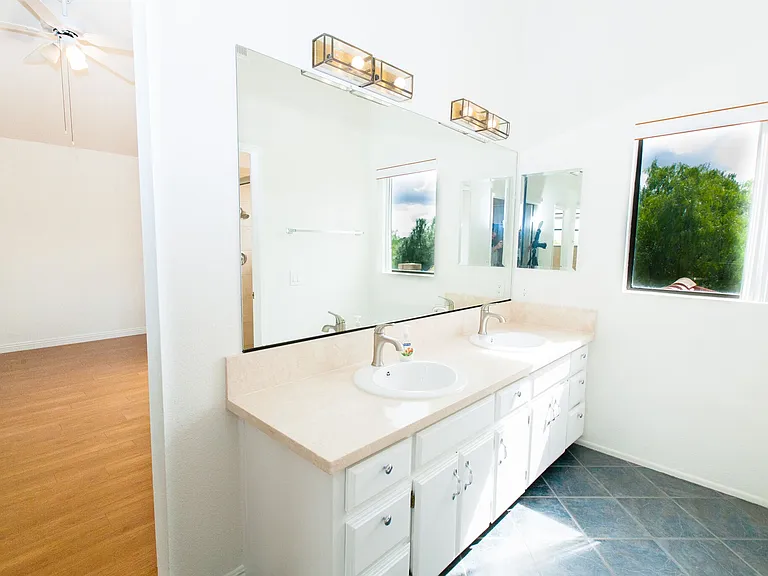 15981 Lofty Trail Dr — Photo 13