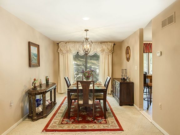 For Sale: 63 Sandpiper Dr, Hackettstown, New Jersey 07840