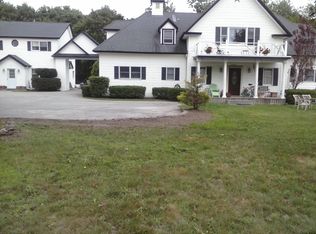 14 Convent Ln, Center Moriches, NY 11934