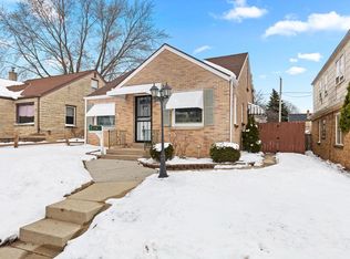 3668 South 16th STREET, Milwaukee, WI 53221
