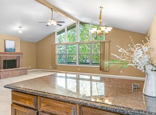 2311 N Oakmont Dr, Flagstaff, AZ 86004